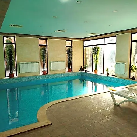 Hotel релакс 2*
